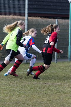 Bild 250 - wBJ SG Weststeinburg/Beidenfleth - SV Henstedt Ulzburg : Ergebnis: 0:4